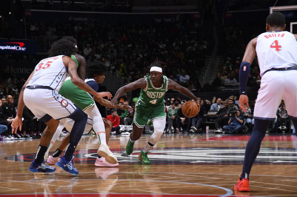 易往往受到 易往往受到