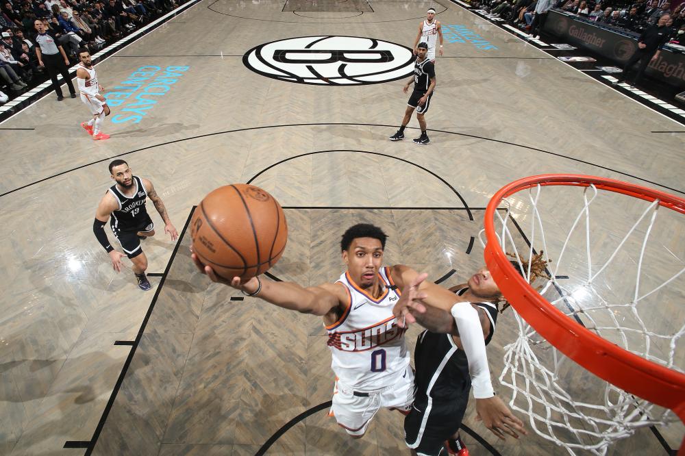 与中国对比 与中国对比