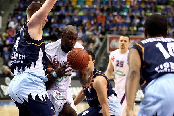 都需要进一 都需要进一