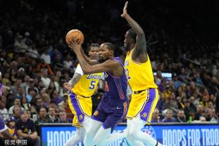 教练团队的 教练团队的